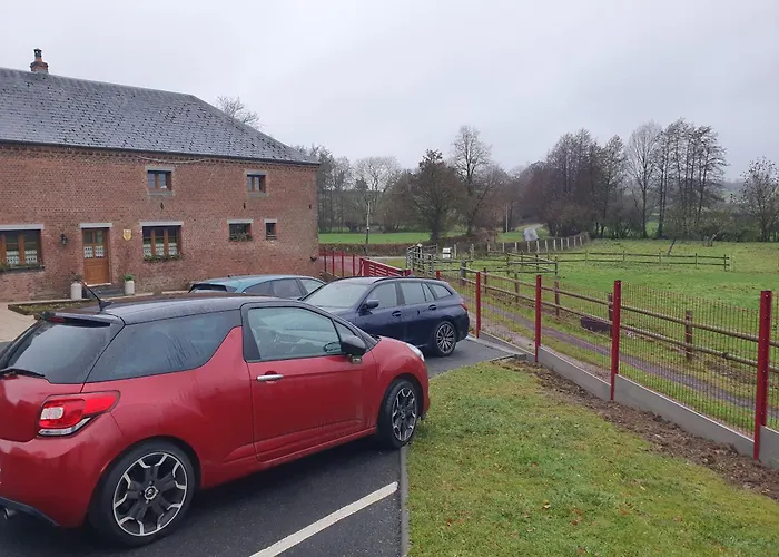 Alojamento de Acomodação e Pequeno-almoço Les Mout'anes Saint-Hilaire-sur-Helpe